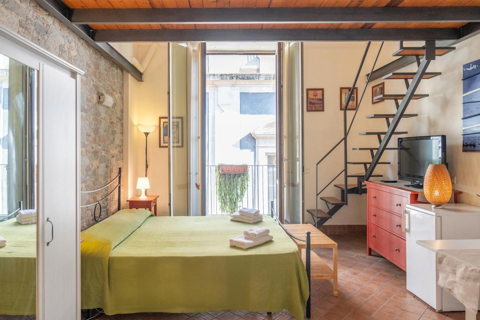 Amenano Apartments Катания Экстерьер фото
